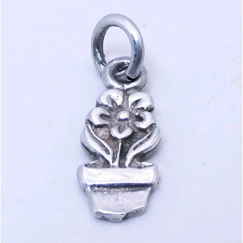 Sterling Silver Forget Me Not Flower Pot .8" Vintage Bracelet Charm
